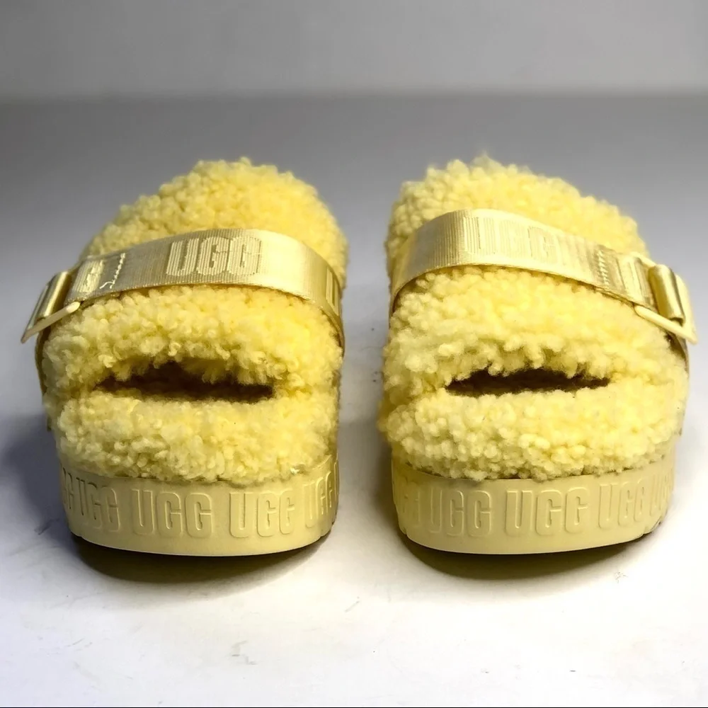 NWOB UGG Fluffita sulfur yellow fur platform slides sandals sheepskin size 6
